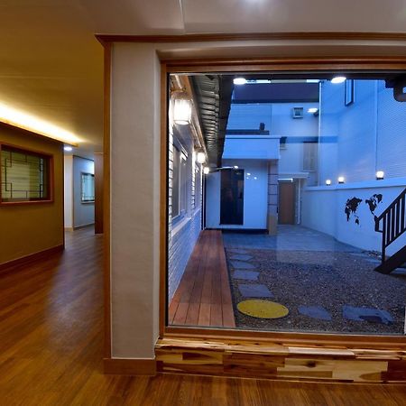 Guma Modern Hanokstay Тэгу Экстерьер фото