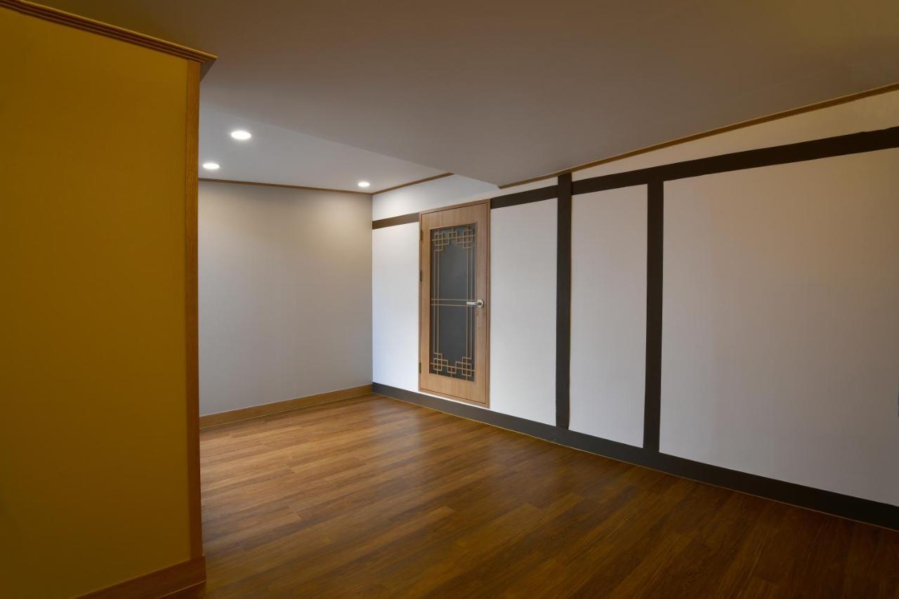 Guma Modern Hanokstay Тэгу Экстерьер фото